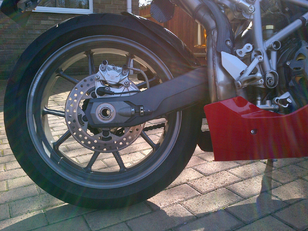 grey swing arm 1.jpg