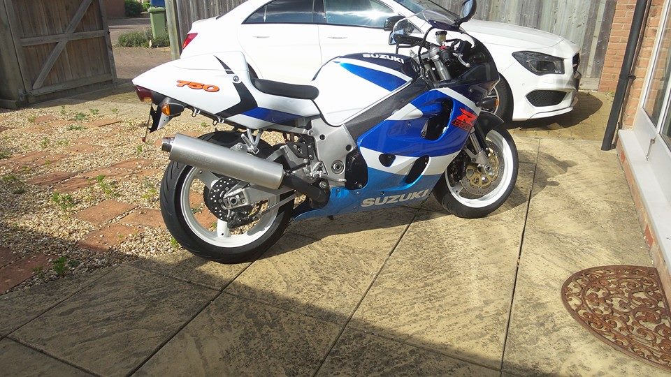 GSX-R at home right side.jpg