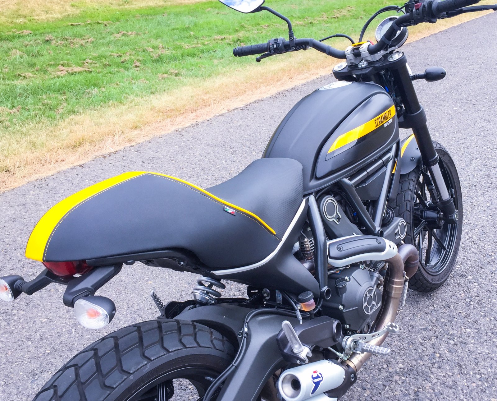 ducati scrambler low seat