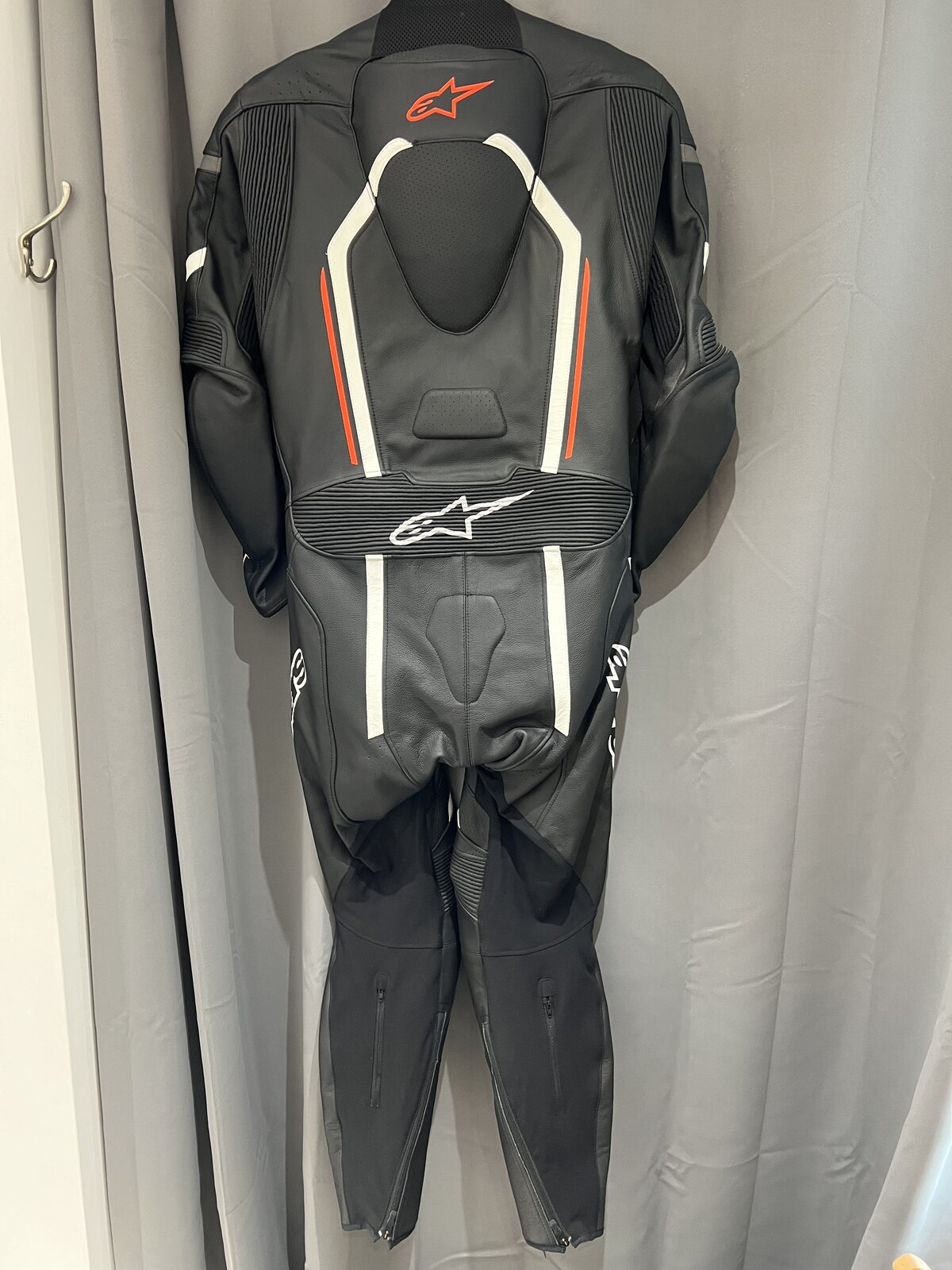 Alpinestars hot sale motegi v2