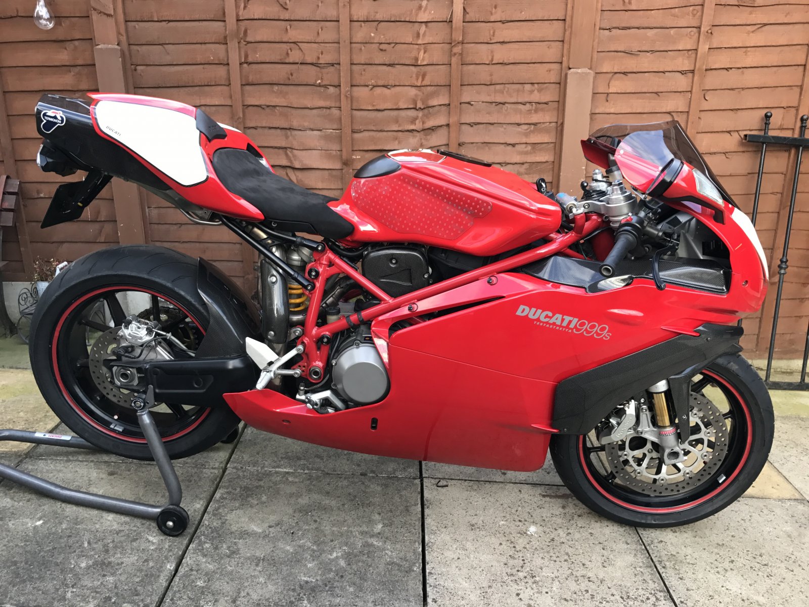 Ducati 749s Дукати