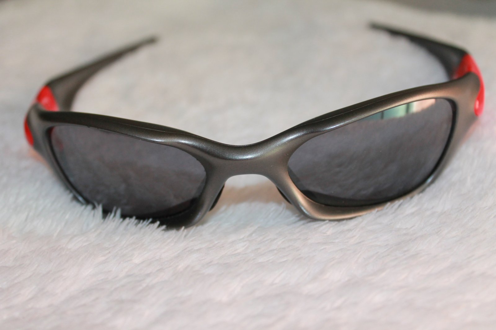 oakley ducati sunglasses uk