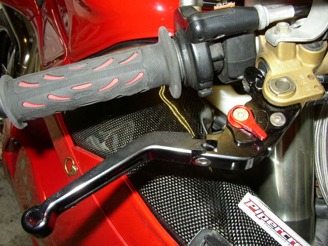 levers 002.jpg