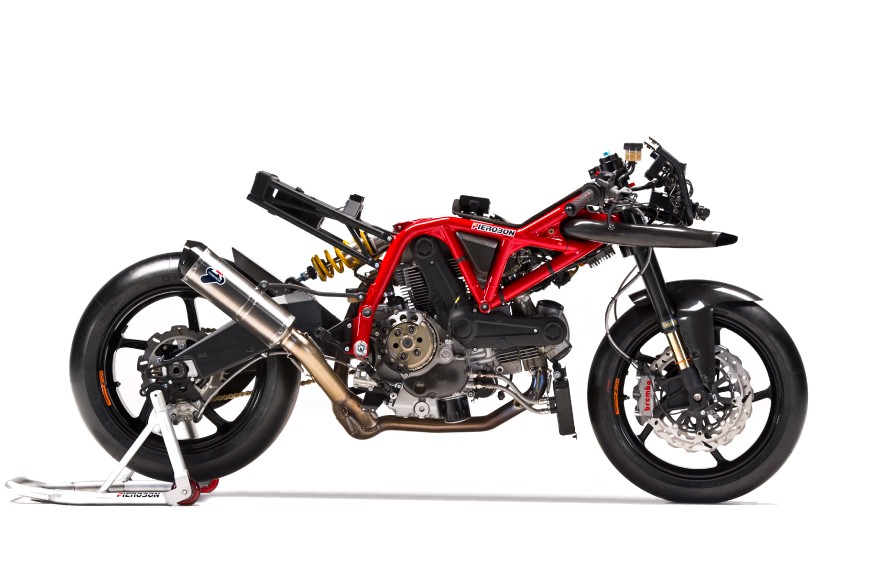 pierobon-x60r-making-a-better-ducati-than-ducati-photo-gallery_5.jpg