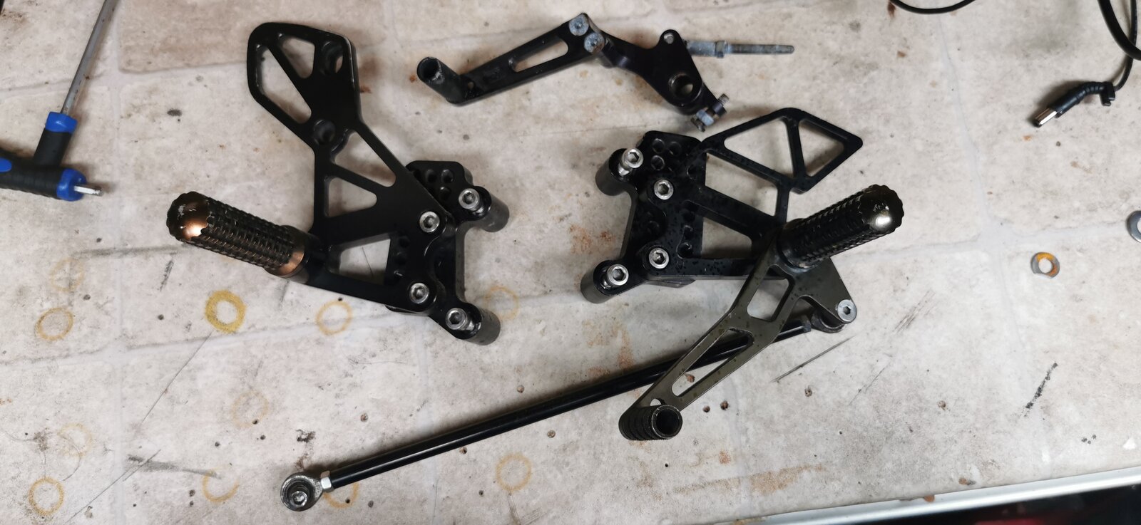 Rearsets.jpg