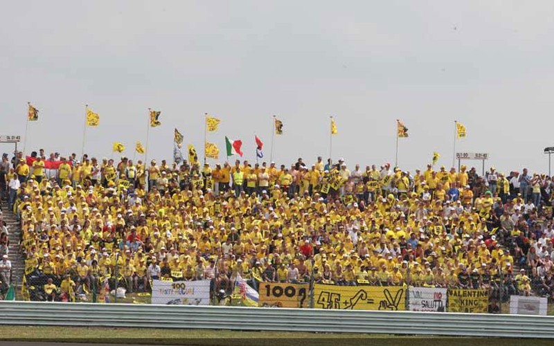 rossi-tribuna.jpg