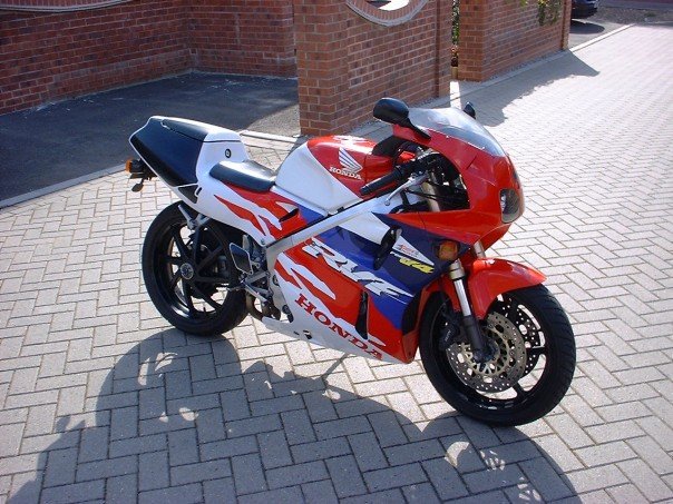 RVF400RR.jpg