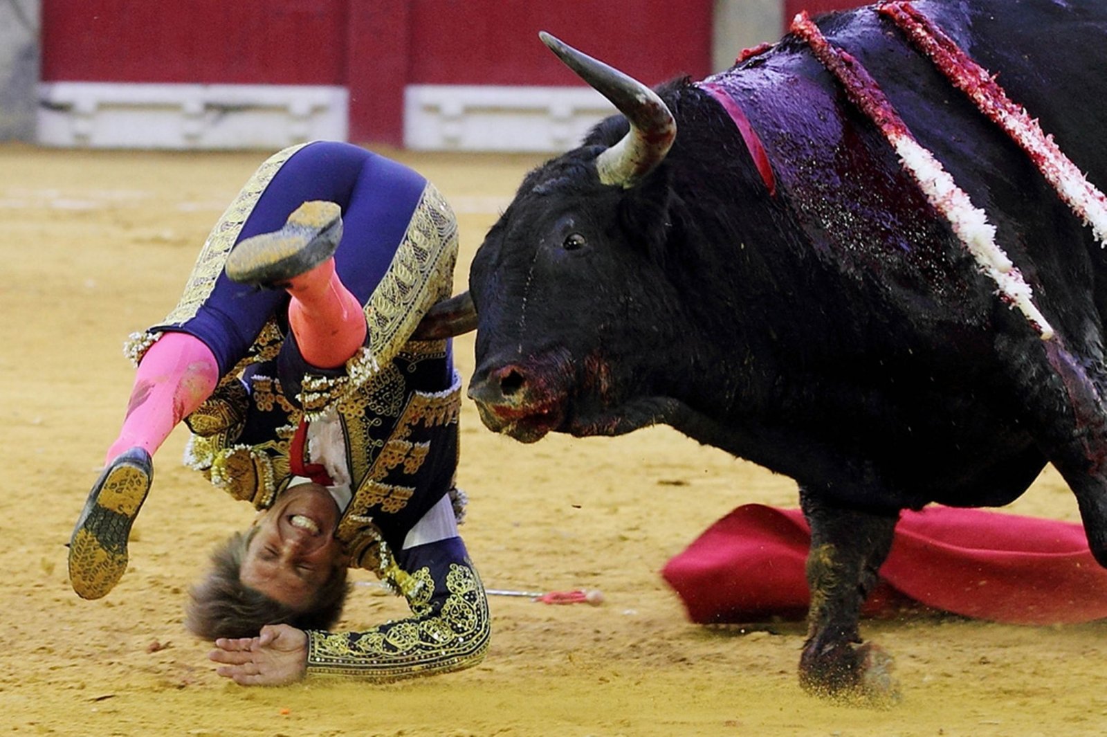 Spanish-matador-El-Cordobes.jpg