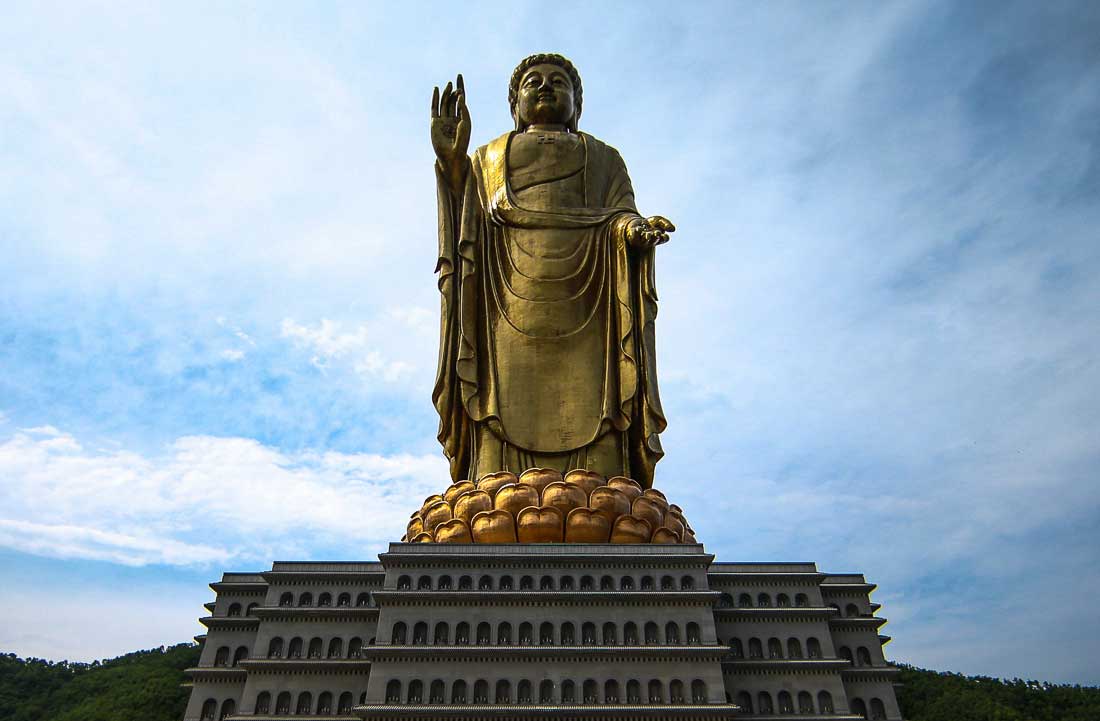 spring-temple-buddha-statue.jpg