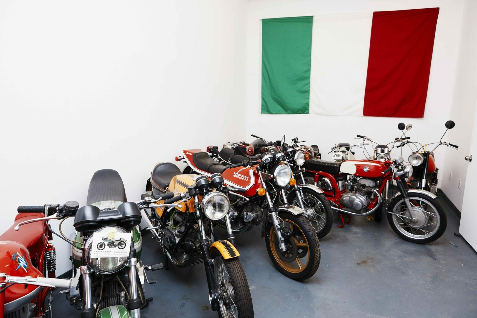 stuart-parr-italian-motorcyles-SURFACE-2000x1333.jpg