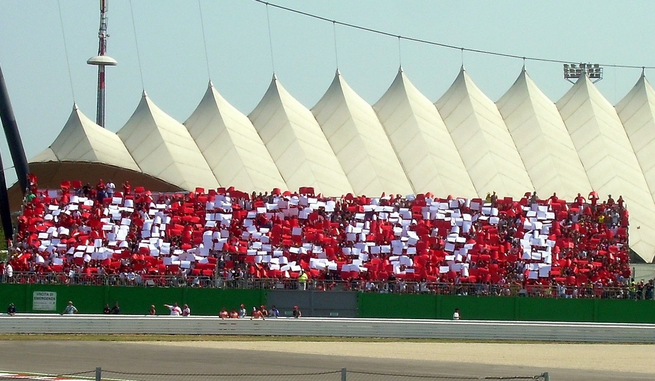 tribuna-ducati-2013-02.jpg