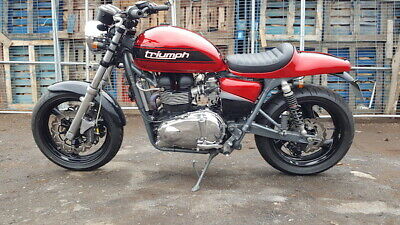 Triumph T100.jpg