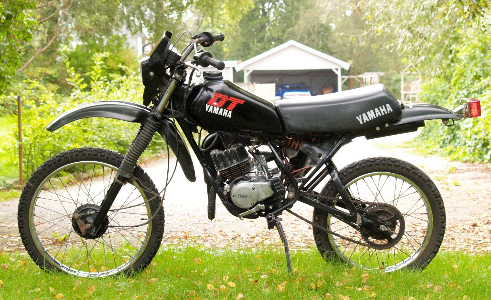 yamaha-dt-50-mx-1983-3[1].jpg