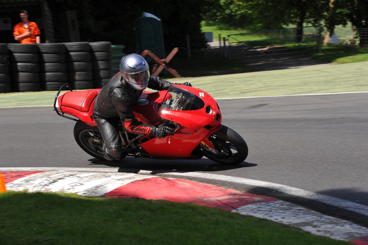 05-07-2011 cadwell park no limits trackday