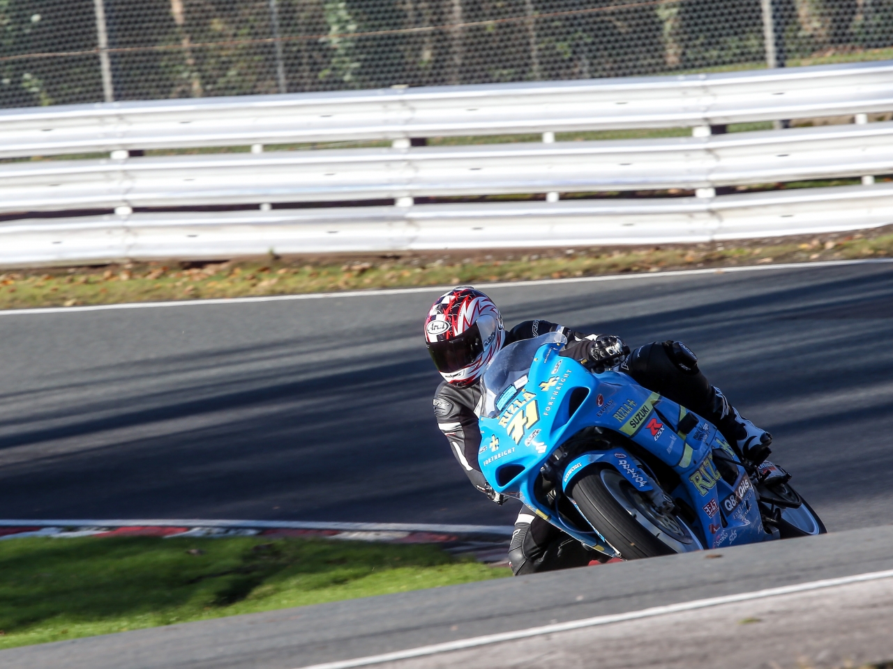 Oulton Park No Limits trackday - 21st November 2015<br />
<br />
First time on track and first...