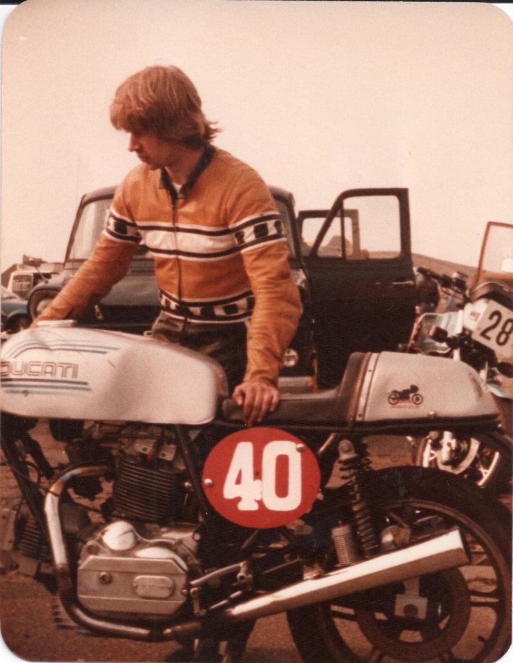 Knockhill - my GSX11 and Ford Transit in the background, circa 82