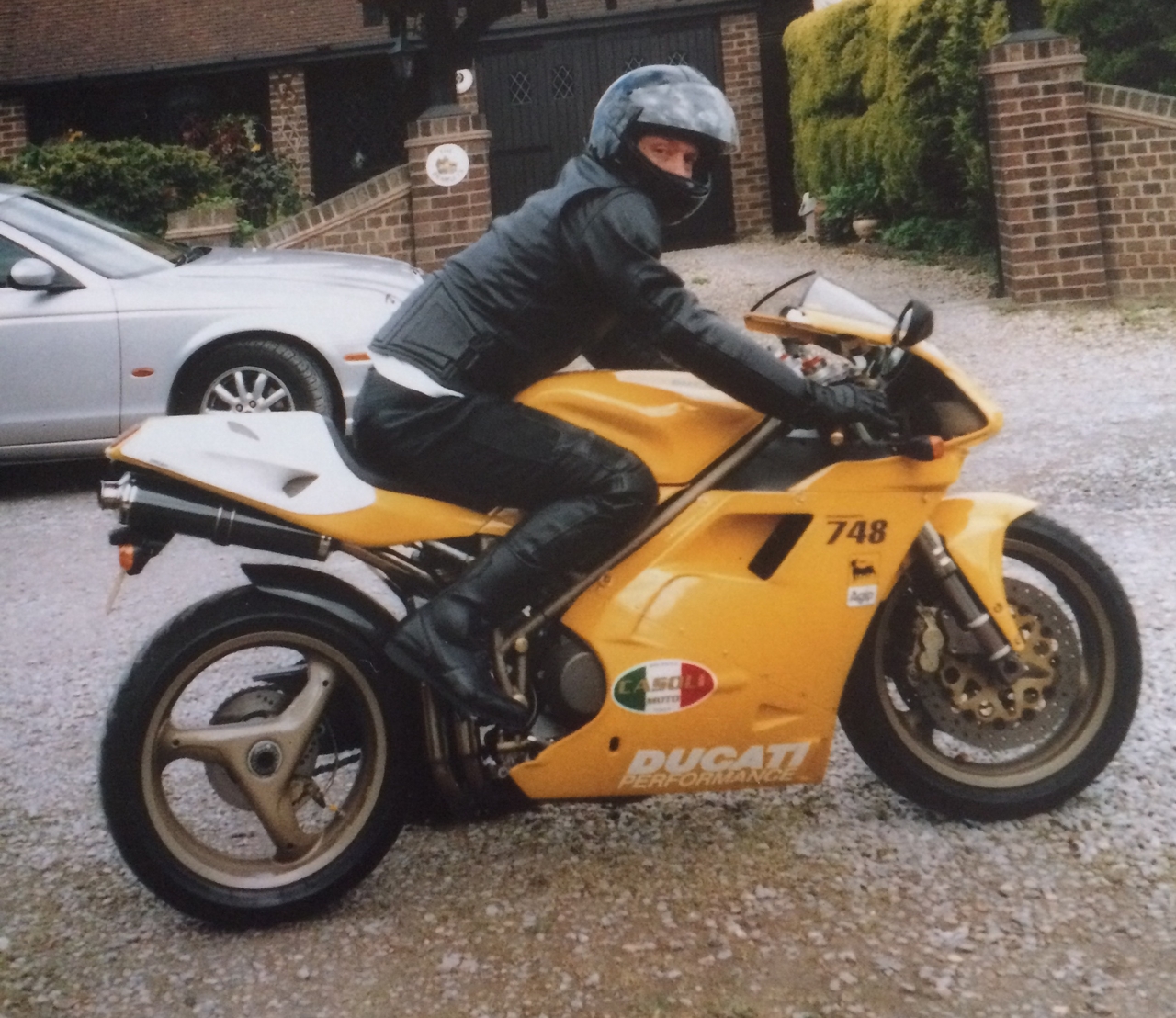 Came across this picture of my first Duc 748 sps