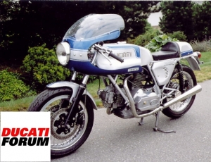 Ducati%20900SS