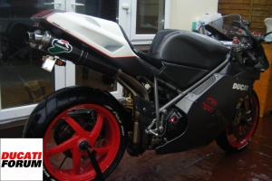 Ducati 748s