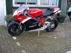 848 corse 003http://ducatiforum.co.uk/album.php?albumid=308&attachmentid=15214