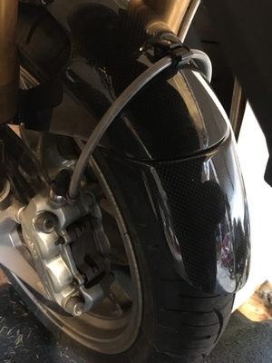 Front fender extender