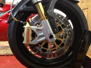 M900 brakes