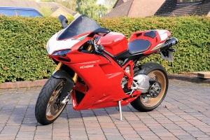 ducati-1098s-001