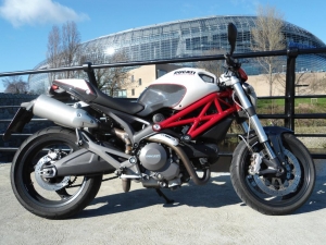 2012 Monster 696 no3