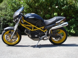 Ducati M600