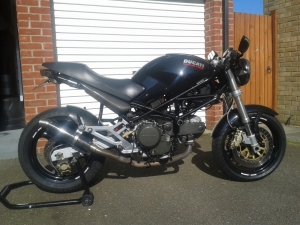 Ducati Monster M600 Cafe Racer