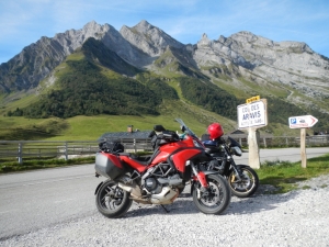 Col des Aravis