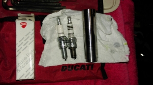 Spark plugs + turned down socket