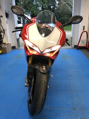 Panigale R