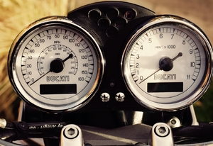 GT1000 DIALS