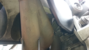 race exhaust broken mount