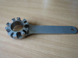 Clutch Holding Tool (Wet Clutch)